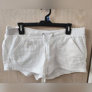 Jolt Linen Shorts